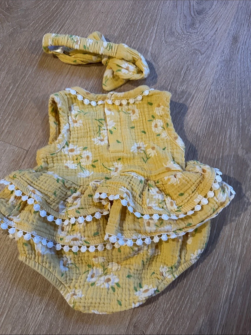 3-6 month gauze outfits
